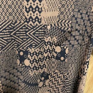 Lularoe Carly XS. Never worn.